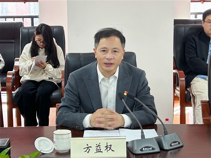 abe00f9a79e74d1297756c9092083ac.jpg abe00f9a79e74d1297756c9092083ac.jpg